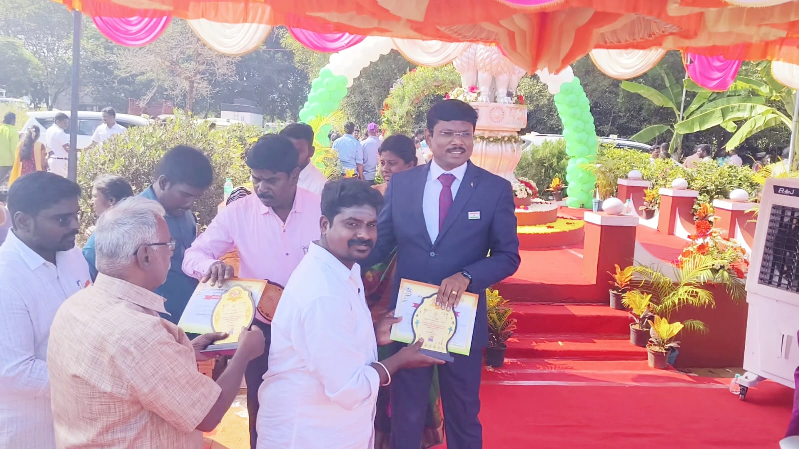 vinoth-onedayfoodservice